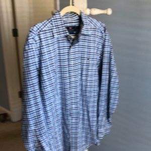 vineyard vines men’s casual shirt, szL